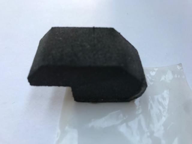 KAPUT DAYAMA SÜNGERİ FORD ESCORT