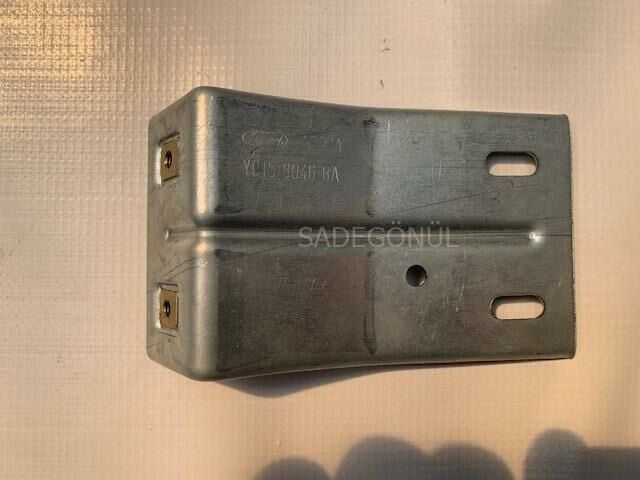RADYATÖR BAĞLANTI BRAKETİ SAĞ TRANSİT 2003-2006