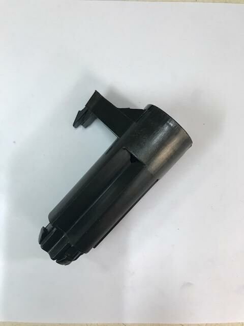 RADYATÖR BAĞLANTI AYAK(PLASTİK) 2012-FOCUS