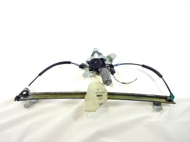 Connect ön sağ cam krikosu 2003-2008 İTHAL