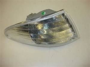 Ford Mondeo 1993-1996 Ön Sinyal Sağ Beyaz