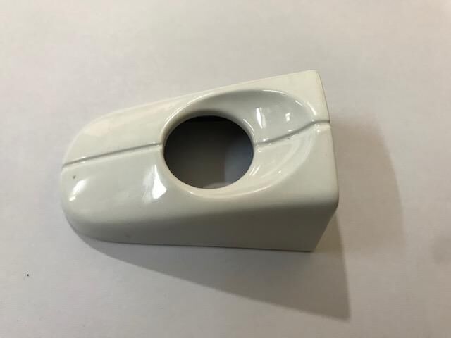 FORD FOCUS KAPI KOL UCU BADEMİ 2004-2011 BOYALI