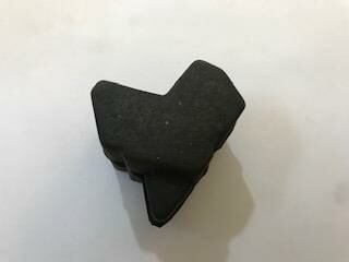 MOTOR KAPUT TAKOZU LASTİĞİ TAUNUS YAN