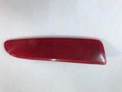 ARKA TAMPON REFLEKTÖRÜ SAĞ FİESTA (KEDİ GÖZÜ) 2004-2006 ARASI