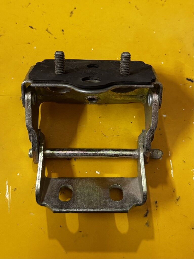 ARKA KAPI MENTEŞE ÇİFT KAPI FORD CONNECT 2002-2013